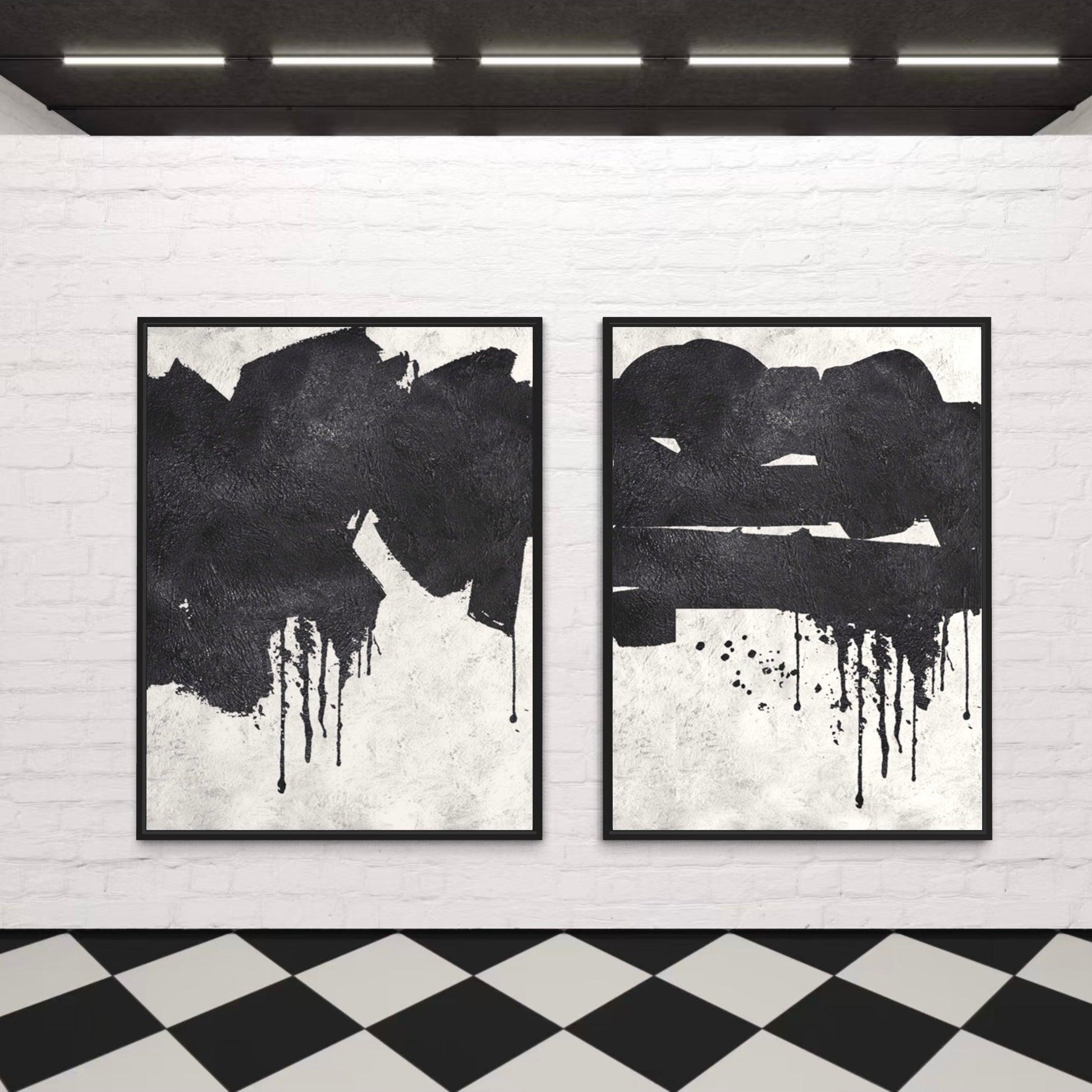 Duality in Simplicity: A Pair of Monochrome Minimalist Works - Zelly Collection